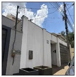 Casa - 5 Quartos - Rio Verde - Ocupado — foto 2