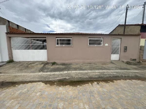 Casa - 3 Quartos - Santa Maria da Vitoria - Ocupado — foto 2