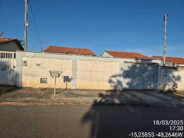 Casa - 2 Quartos - Padre Bernardo - Desocupado — foto 2