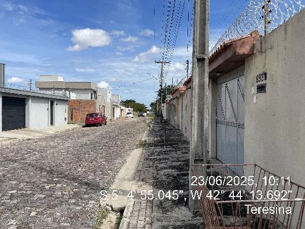 Casa - 3 Quartos - Teresina - Ocupado — foto 2