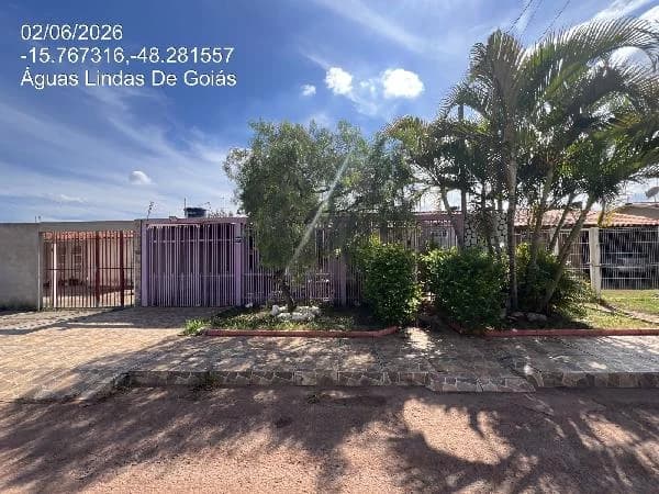 Casa - 2 Quartos - Aguas Lindas de Goias - Ocupado — foto 2