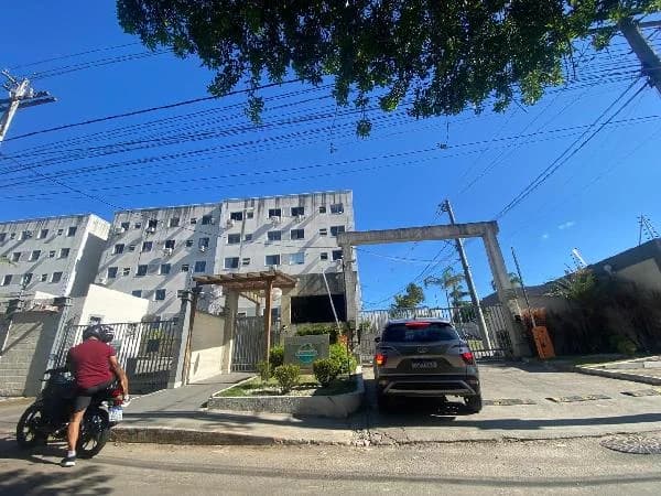 Apartamento - 2 Quartos - Camacari - Ocupado — foto 2