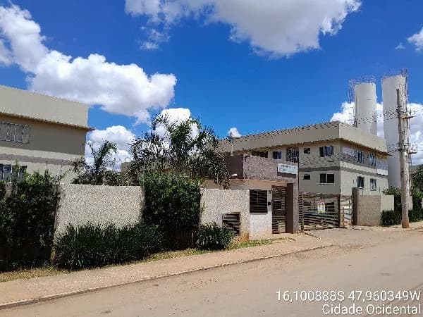 Apartamento - 2 Quartos - Cidade Ocidental - Ocupado — foto 2