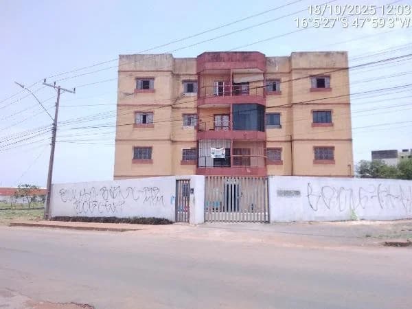 Apartamento - 2 Quartos - Valparaiso de Goias - Ocupado — foto 2