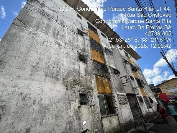 Apartamento - 2 Quartos - Lauro de Freitas - Ocupado — foto 2