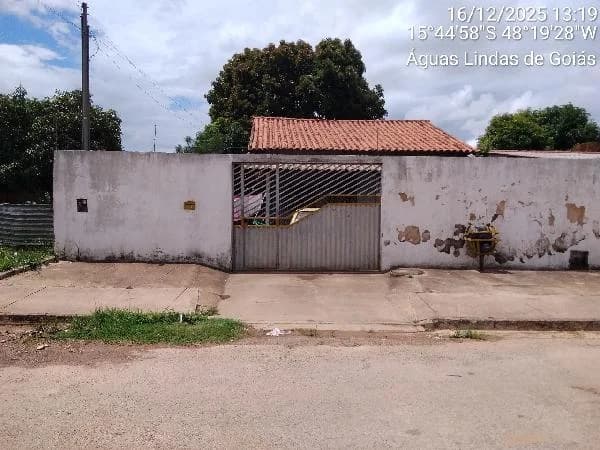 Casa - 2 Quartos - Aguas Lindas de Goias - Ocupado — foto 2