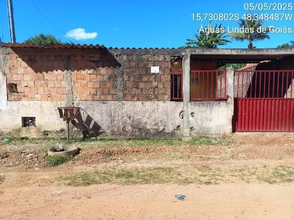 Casa - 3 Quartos - Aguas Lindas de Goias - Ocupado — foto 2