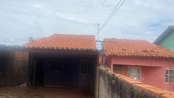 Casa - 2 Quartos - Santo Antonio do Descoberto - Ocupado — foto 2