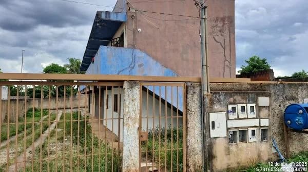 Apartamento - 2 Quartos - Aguas Lindas de Goias - Ocupado — foto 2