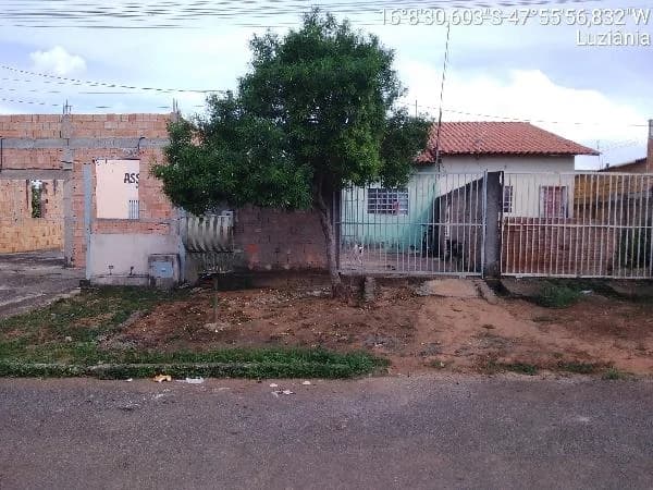 Casa - 2 Quartos - Luziania - Ocupado — foto 2