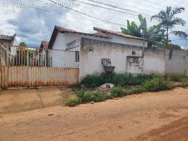 Casa - 2 Quartos - Luziania - Ocupado — foto 2