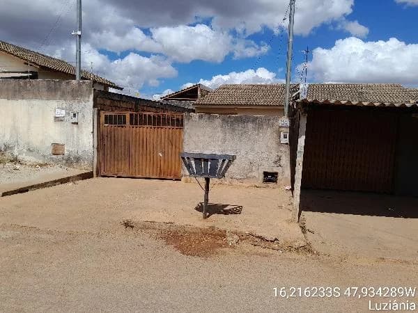 Casa - 2 Quartos - Luziania - Ocupado — foto 2