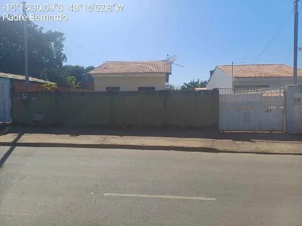 Casa - 2 Quartos - Padre Bernardo - Ocupado — foto 2