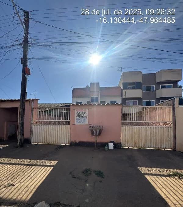 Apartamento - 2 Quartos - Luziania - Ocupado — foto 2