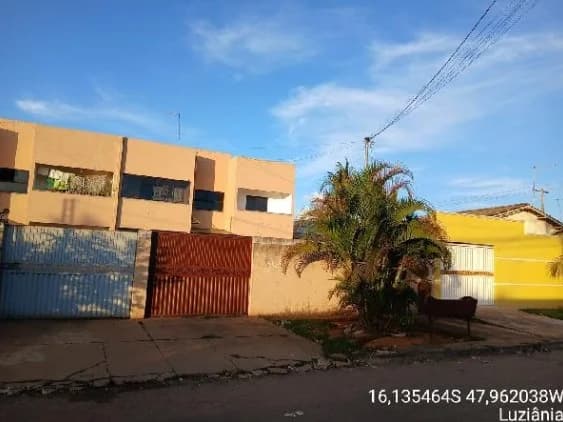 Apartamento - 2 Quartos - Luziania - Ocupado — foto 2