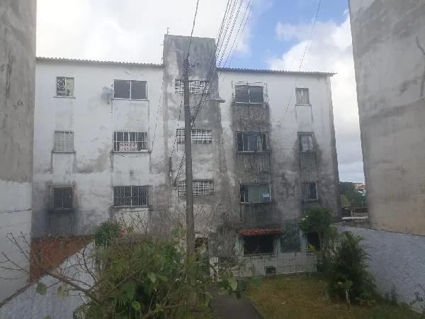 Apartamento - 2 Quartos - Salvador - Ocupado — foto 2