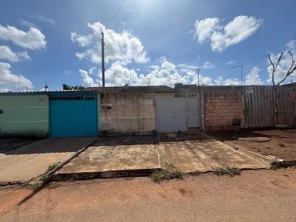 Casa - 2 Quartos - Luziania - Ocupado — foto 2