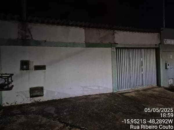 Casa - 2 Quartos - Santo Antonio do Descoberto - Ocupado — foto 2