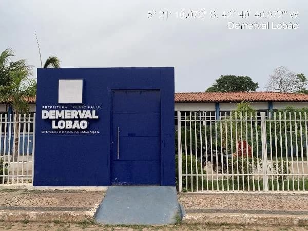 Casa - 2 Quartos - Demerval Lobao - Ocupado — foto 2