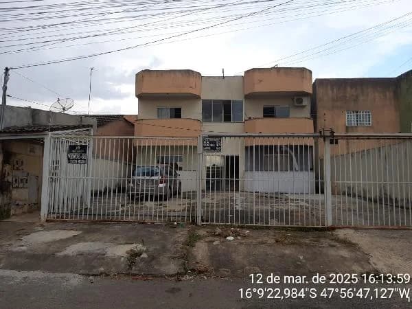 Apartamento - 3 Quartos - Luziania - Não Informado. — foto 2
