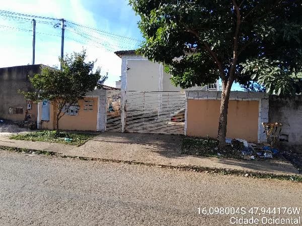 Apartamento - 2 Quartos - Cidade Ocidental - Ocupado — foto 2