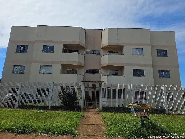 Apartamento - 2 Quartos - Luziania - Ocupado — foto 2