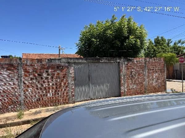 Casa - 2 Quartos - Altos - Ocupado — foto 2