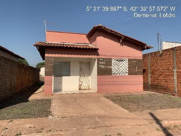 Casa - 2 Quartos - Demerval Lobao - Ocupado — foto 2