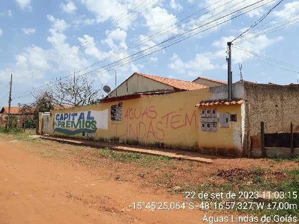 Casa - 2 Quartos - Aguas Lindas de Goias - Desocupado — foto 2