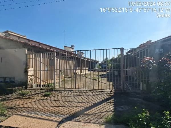 Casa - 2 Quartos - Luziania - Desocupado — foto 2