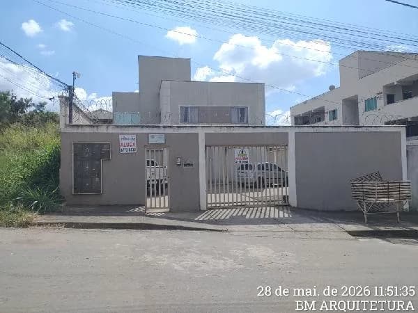 Apartamento - 2 Quartos - Sete Lagoas - Ocupado — foto 2
