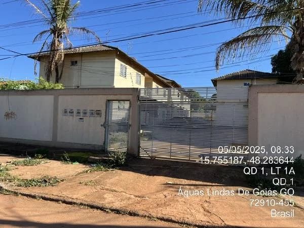 Apartamento - 2 Quartos - Aguas Lindas de Goias - Ocupado — foto 2