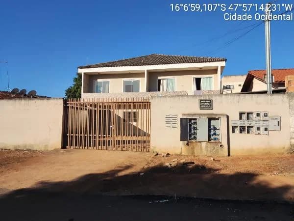 Apartamento - 2 Quartos - Cidade Ocidental - Ocupado — foto 2