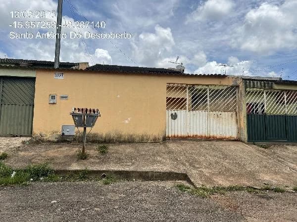 Casa - Santo Antonio do Descoberto - Ocupado — foto 2