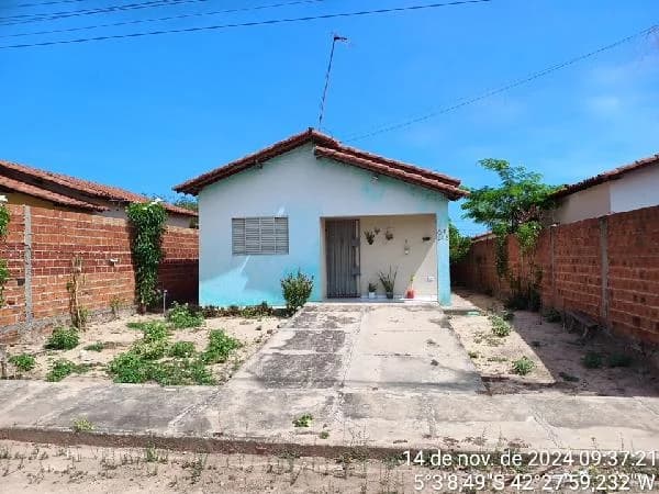 Casa - 2 Quartos - Altos - Ocupado — foto 2