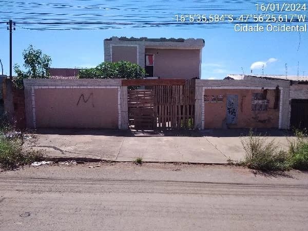 Apartamento - 2 Quartos - Cidade Ocidental - Ocupado — foto 2
