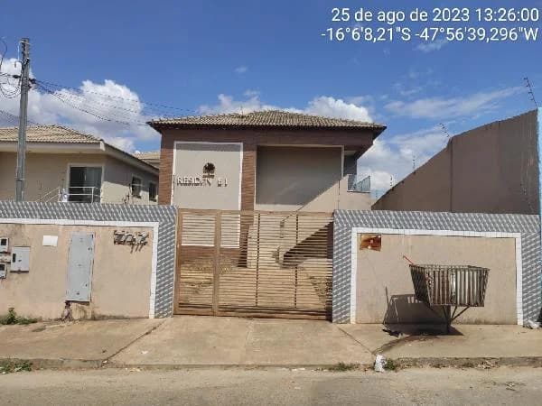 Apartamento - 2 Quartos - Cidade Ocidental - Ocupado — foto 2