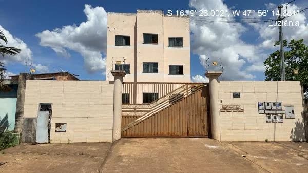 Apartamento - 2 Quartos - Luziania - Ocupado — foto 2