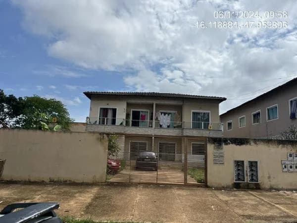 Apartamento - 2 Quartos - Cidade Ocidental - Ocupado — foto 2