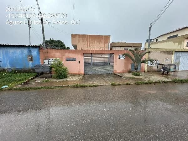 Apartamento - 2 Quartos - Aguas Lindas de Goias - Desocupado — foto 2