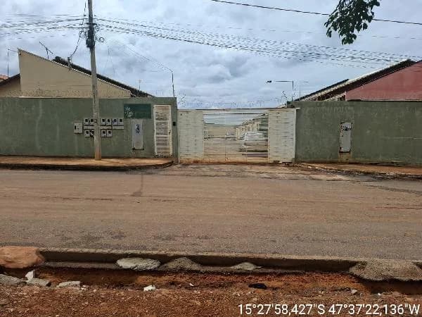 Casa - 2 Quartos - Planaltina - Ocupado — foto 2