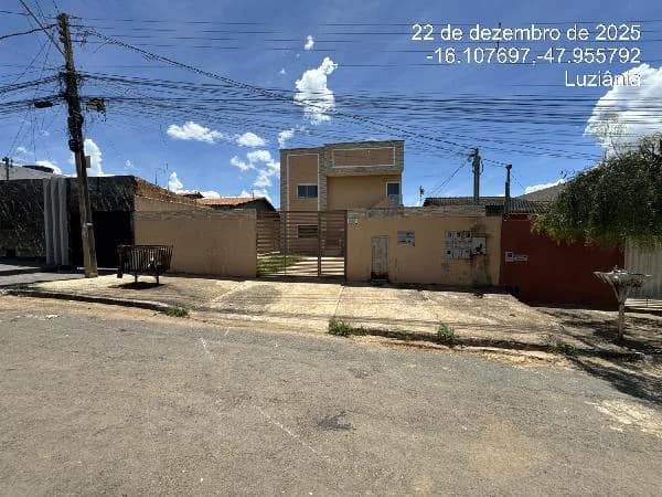 Apartamento - 2 Quartos - Cidade Ocidental - Ocupado — foto 2