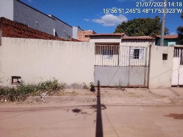 Casa - 2 Quartos - Santo Antonio do Descoberto - Desocupado — foto 2