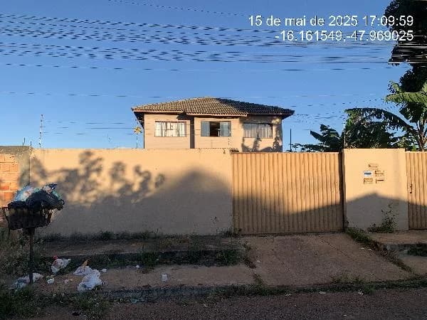 Apartamento - 2 Quartos - Luziania - Ocupado — foto 2