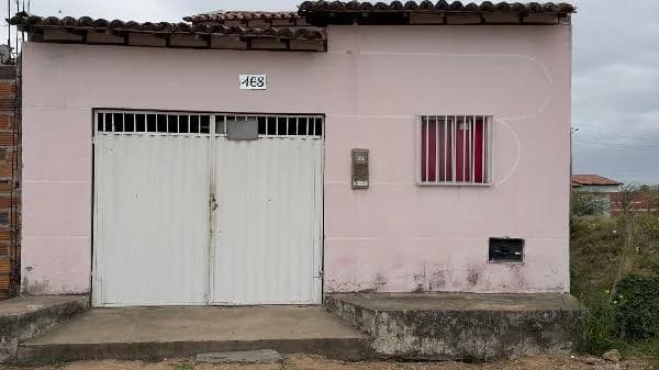 Casa - 2 Quartos - Iacu - Ocupado — foto 2
