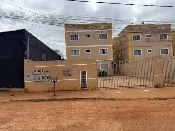 Apartamento - 2 Quartos - Luziania - Ocupado — foto 2