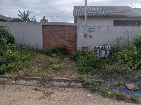 Casa - 2 Quartos - Santo Antonio do Descoberto - Ocupado — foto 2