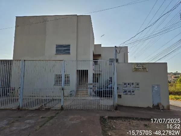 Apartamento - 2 Quartos - Aguas Lindas de Goias - Desocupado — foto 2