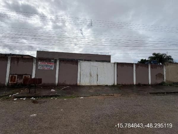 Apartamento - 2 Quartos - Aguas Lindas de Goias - Ocupado — foto 2