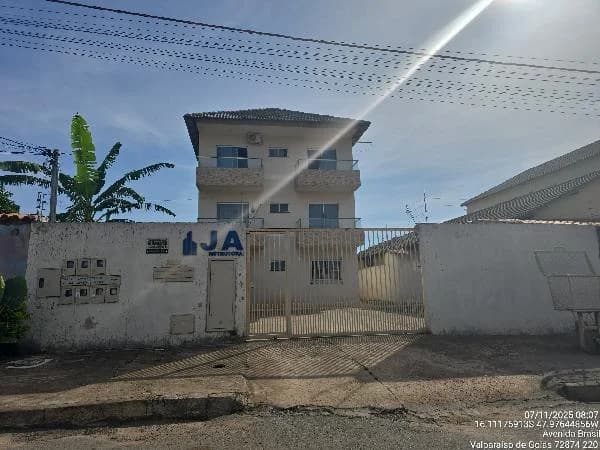 Apartamento - 2 Quartos - Valparaiso de Goias - Ocupado — foto 2